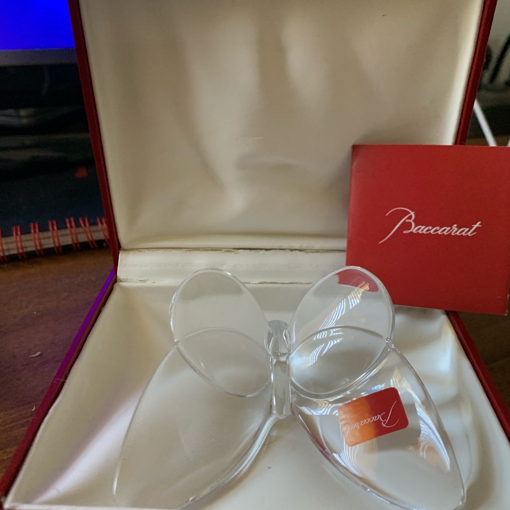 NIB Baccarat crystal Lucky Butterfly